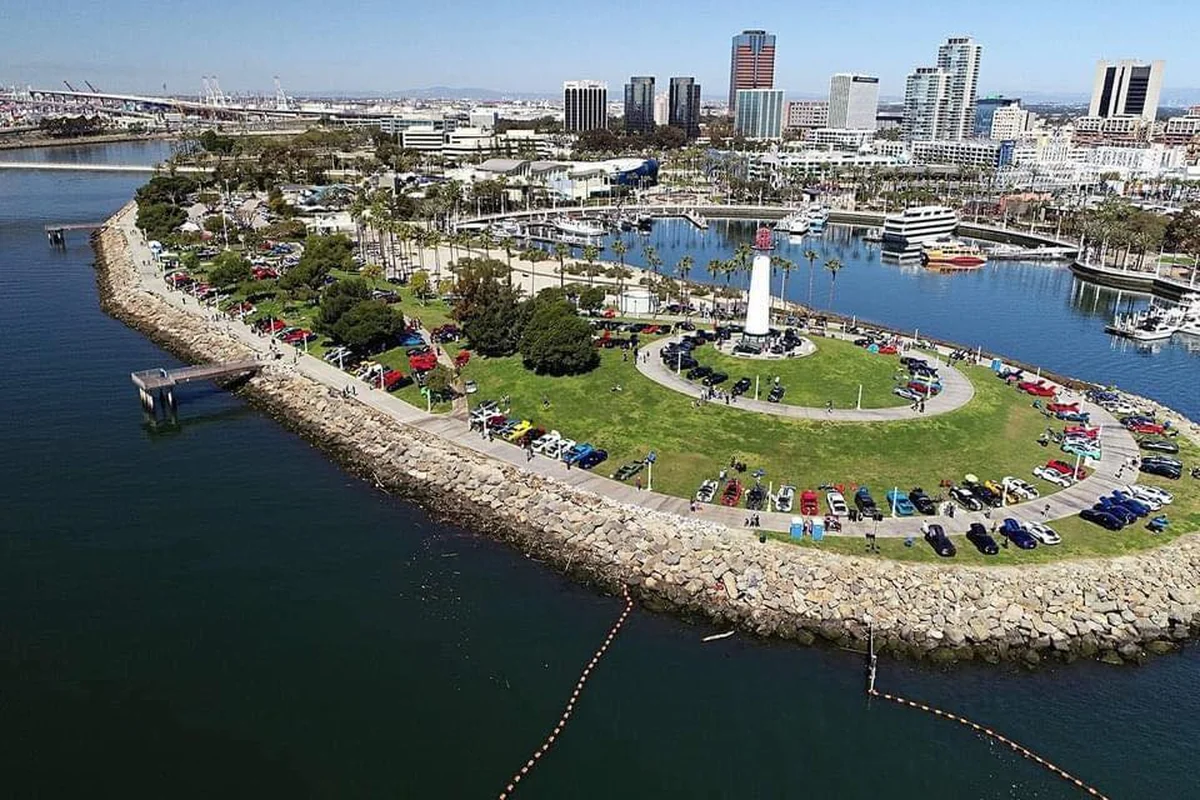 Early-years photograph from the New Blues Festival showing performers and crowd at Shoreline Aquatic Park